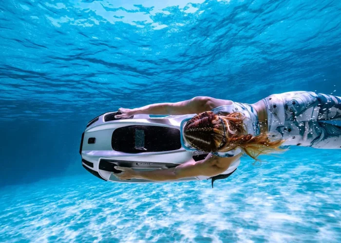 Lord Howe underwater scooter